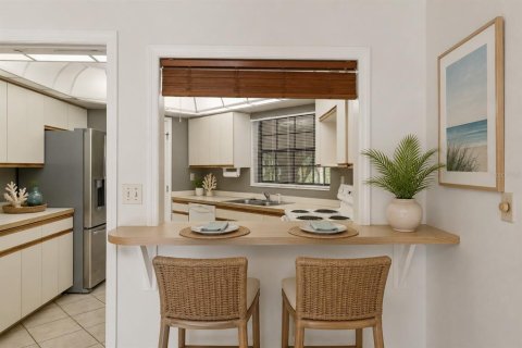 Condo in Punta Gorda, Florida, 2 bedrooms № 2216861 - photo 6