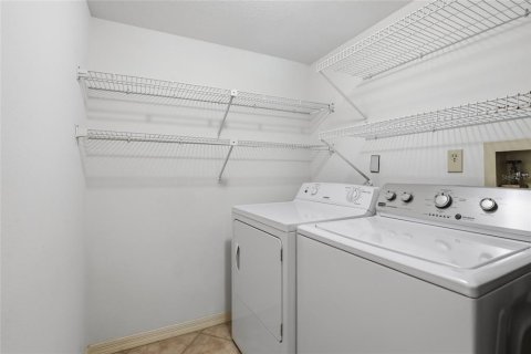 Condo in Punta Gorda, Florida, 2 bedrooms № 2216861 - photo 30