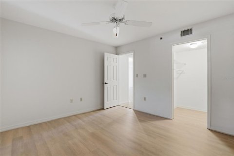 Condo in Punta Gorda, Florida, 2 bedrooms № 2216861 - photo 27