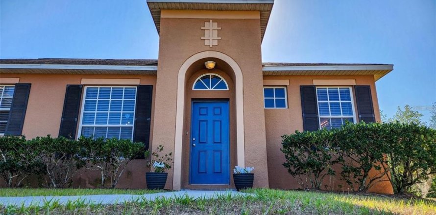 Casa en Kissimmee, Florida 3 dormitorios, 153.29 m2 № 1916029