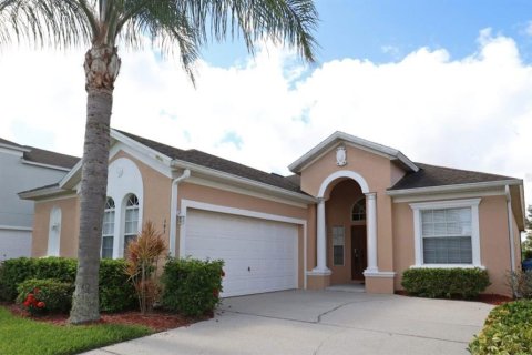 Villa ou maison à louer à Haines City, Floride: 4 chambres, 181.72 m2 № 1909126 - photo 13
