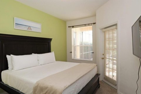 Villa ou maison à louer à Haines City, Floride: 4 chambres, 181.72 m2 № 1909126 - photo 17