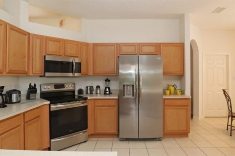 Casa en alquiler en Haines City, Florida, 4 dormitorios, 181.72 m2 № 1909126 - foto 5