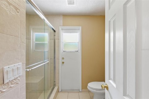 House in Orlando, Florida 4 bedrooms, 192.59 sq.m. № 2107017 - photo 24