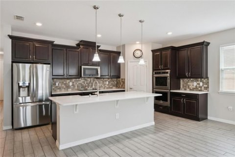 Villa ou maison à vendre à Sanford, Floride: 5 chambres, 296.82 m2 № 2152267 - photo 5