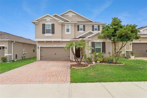 Villa ou maison à vendre à Sanford, Floride: 5 chambres, 296.82 m2 № 2152267 - photo 2
