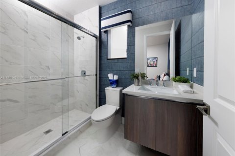 Villa ou maison à vendre à Miami, Floride: 4 chambres, 331.94 m2 № 1942090 - photo 17