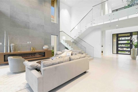 Villa ou maison à vendre à Fort Lauderdale, Floride: 5 chambres, 417.6 m2 № 1987928 - photo 8