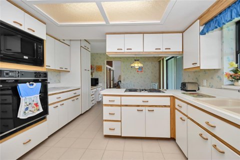 Villa ou maison à vendre à Crystal River, Floride: 3 chambres, 241.55 m2 № 2312621 - photo 14