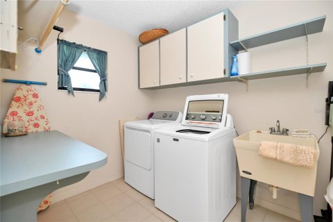 Villa ou maison à vendre à Crystal River, Floride: 3 chambres, 241.55 m2 № 2312621 - photo 25