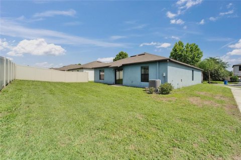 House in Riverview, Florida 3 bedrooms, 145.02 sq.m. № 2103394 - photo 20