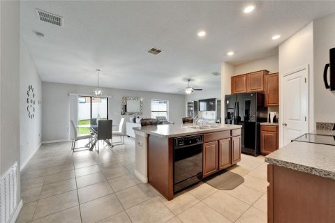 House in Riverview, Florida 3 bedrooms, 145.02 sq.m. № 2103394 - photo 7