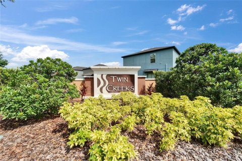 House in Riverview, Florida 3 bedrooms, 145.02 sq.m. № 2103394 - photo 4