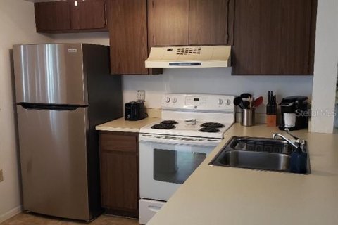 Condominio en alquiler en Punta Gorda, Florida, 2 dormitorios, 82.31 m2 № 1681342 - foto 2