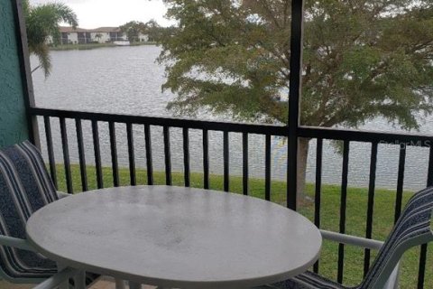 Condominio en alquiler en Punta Gorda, Florida, 2 dormitorios, 82.31 m2 № 1681342 - foto 13