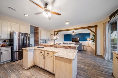 Villa ou maison à vendre à Punta Gorda, Floride: 4 chambres, 317.73 m2 № 2150257 - photo 13