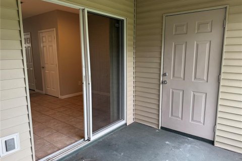 Touwnhouse à louer à Orlando, Floride: 2 chambres, 107.02 m2 № 2406434 - photo 20