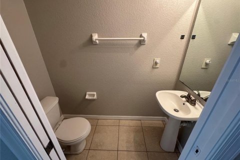 Touwnhouse à louer à Orlando, Floride: 2 chambres, 107.02 m2 № 2406434 - photo 13