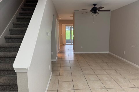 Touwnhouse à louer à Orlando, Floride: 2 chambres, 107.02 m2 № 2406434 - photo 8