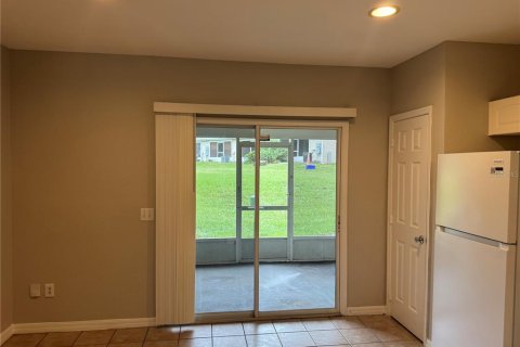 Touwnhouse à louer à Orlando, Floride: 2 chambres, 107.02 m2 № 2406434 - photo 15