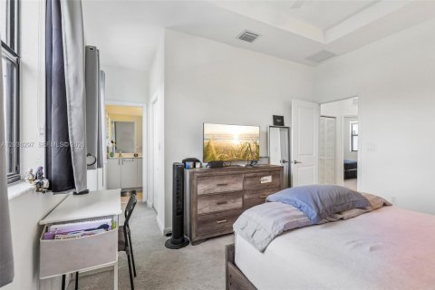 Adosado en venta en Miami Gardens, Florida, 3 dormitorios, 124.86 m2 № 2185925 - foto 20
