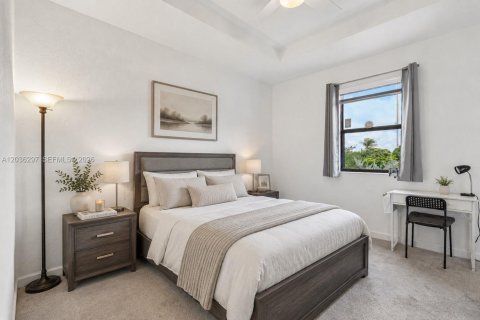 Adosado en venta en Miami Gardens, Florida, 3 dormitorios, 124.86 m2 № 2185925 - foto 15