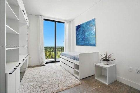 Condo in Coral Gables, Florida, 3 bedrooms  № 1855059 - photo 2