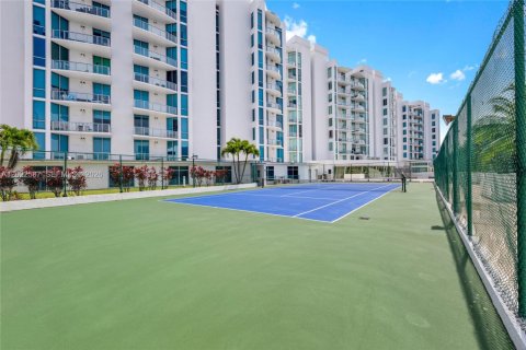 Condo in Aventura, Florida, 3 bedrooms № 2145897 - photo 29
