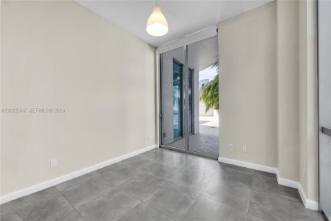 Condo in Aventura, Florida, 3 bedrooms № 2145897 - photo 14