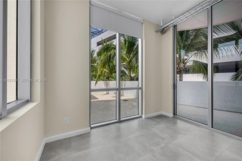 Condo in Aventura, Florida, 3 bedrooms № 2145897 - photo 18
