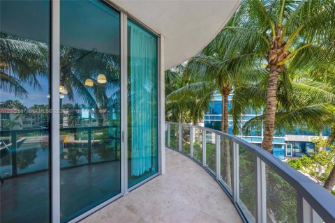 Condo in Aventura, Florida, 3 bedrooms № 2145897 - photo 22