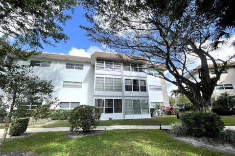 Condominio en venta en Lauderdale Lakes, Florida, 2 dormitorios, 87.7 m2 № 2031175 - foto 21