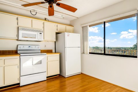Condominio en venta en North Lauderdale, Florida, 2 dormitorios, 125.42 m2 № 2184063 - foto 17