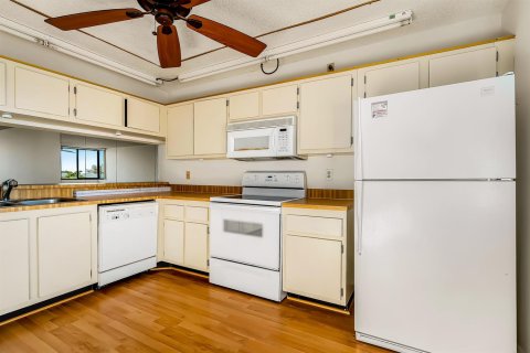 Condominio en venta en North Lauderdale, Florida, 2 dormitorios, 125.42 m2 № 2184063 - foto 14