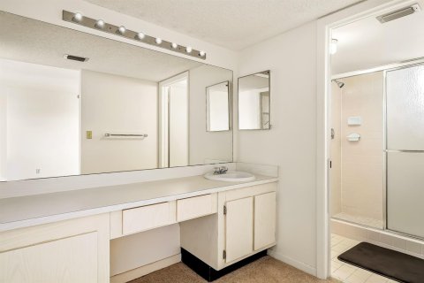 Condominio en venta en North Lauderdale, Florida, 2 dormitorios, 125.42 m2 № 2184063 - foto 27