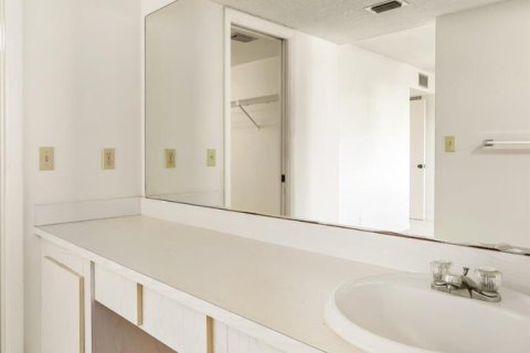 Condominio en venta en North Lauderdale, Florida, 2 dormitorios, 125.42 m2 № 2184063 - foto 30