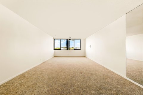 Condominio en venta en North Lauderdale, Florida, 2 dormitorios, 125.42 m2 № 2184063 - foto 8