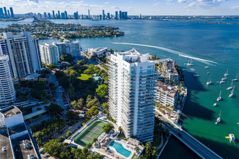 Copropriété à louer à Miami Beach, Floride: 3 chambres, 441.29 m2 № 2084225 - photo 3