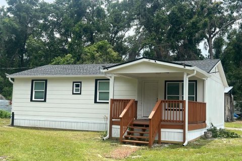 Villa ou maison à Coleman, Floride 3 chambres, 97.45 m2 № 2388188