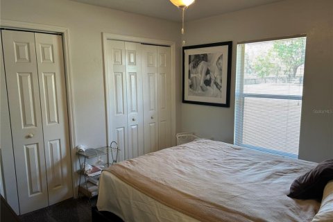 House in Floral City, Florida 5 bedrooms, 307.32 sq.m. № 1718046 - photo 23