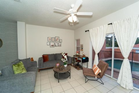 Adosado en alquiler en Kissimmee, Florida, 3 dormitorios, 120.31 m2 № 1779052 - foto 8
