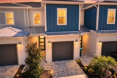 Townhouse in Kissimmee, Florida 3 bedrooms, 158.68 sq.m. № 2351893