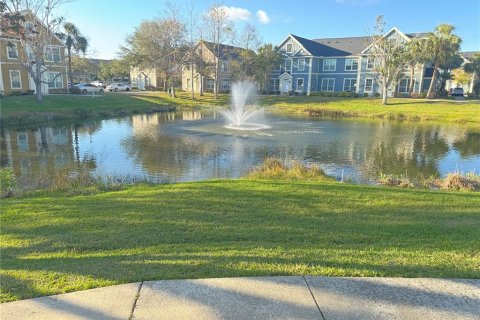 Condo in Sarasota, Florida, 2 bedrooms  № 1529995 - photo 6
