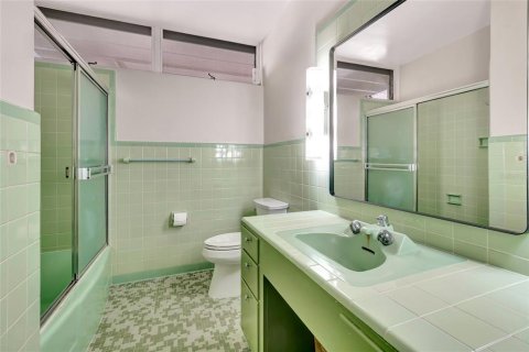 Купить виллу или дом в Клермон, Флорида 12 комнат, 180.14м2, № 2095178 - фото 22