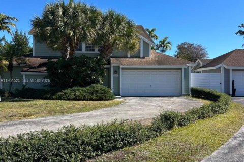 Купить виллу или дом в Майами, Флорида 3 спальни, 133.69м2, № 2025866 - фото 4