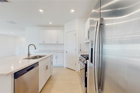 Casa en venta en Palmetto, Florida, 5 dormitorios, 235.04 m2 № 1720105 - foto 10