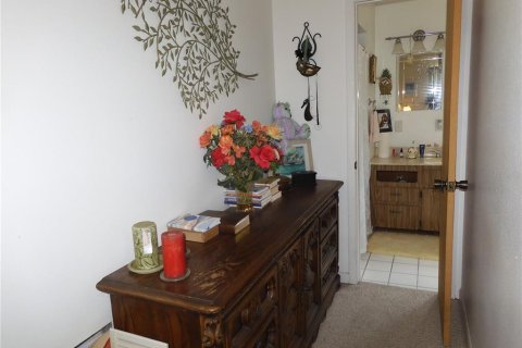 House in Edgewater, Florida 3 bedrooms, 141.68 sq.m. № 1677815 - photo 25