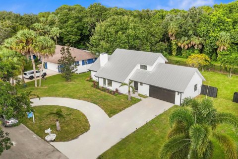 Villa ou maison à vendre à Palm Beach Gardens, Floride: 3 chambres, 175.4 m2 № 2433804 - photo 2