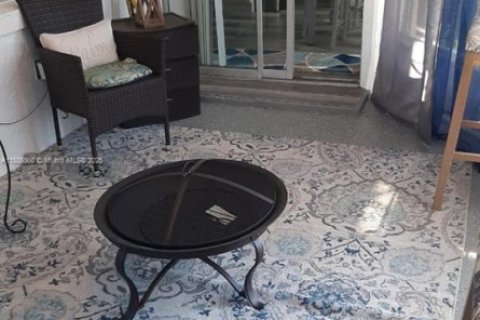 House in Sebring, Florida 3 bedrooms № 1933745 - photo 13