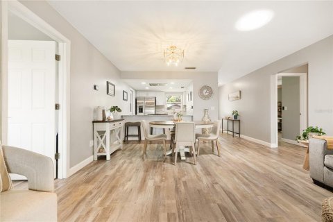 Купить виллу или дом в Ормонд-Бич, Флорида 7 комнат, 106.28м2, № 2223250 - фото 10